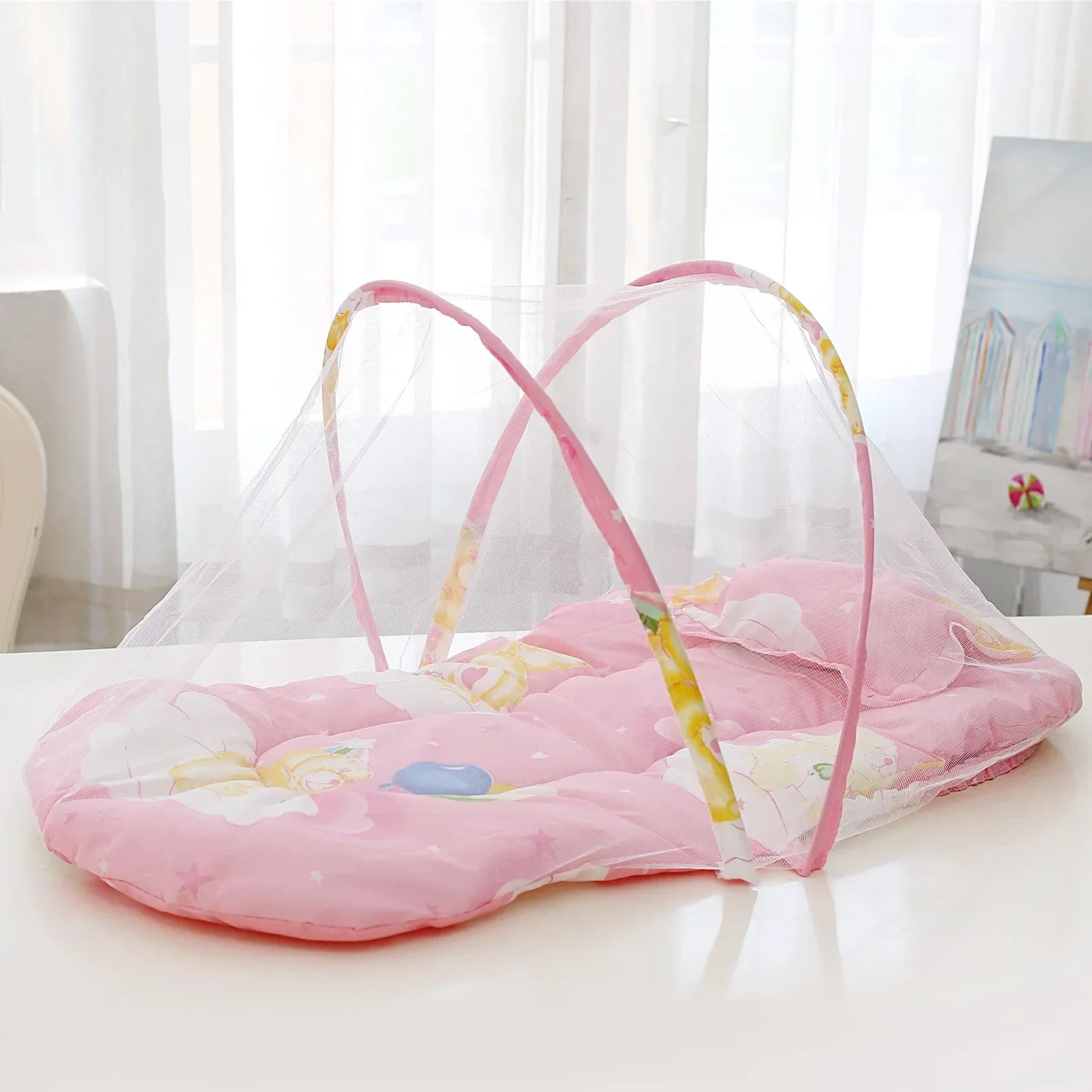 Portable Baby Mosquito Net Travel Bed | Foldable Pop-Up Crib Mesh Protection & Breathable Pad